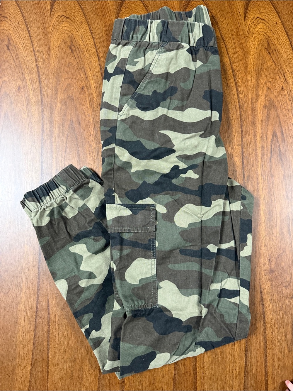 Women’s Camo Cargo Jogger Pants